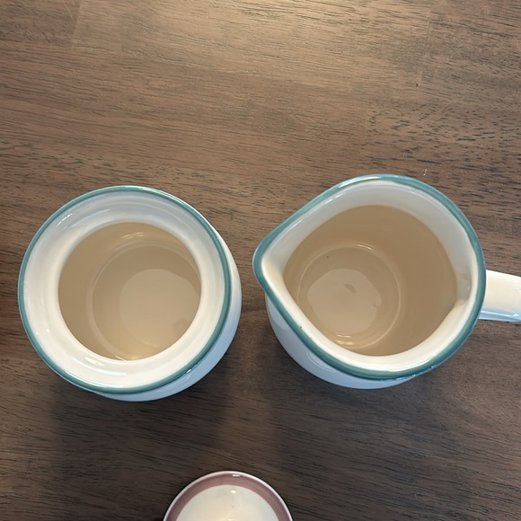 Pfaltzgraff Serving Platter, Sugar & Creamer Set - Picture 2 of 6